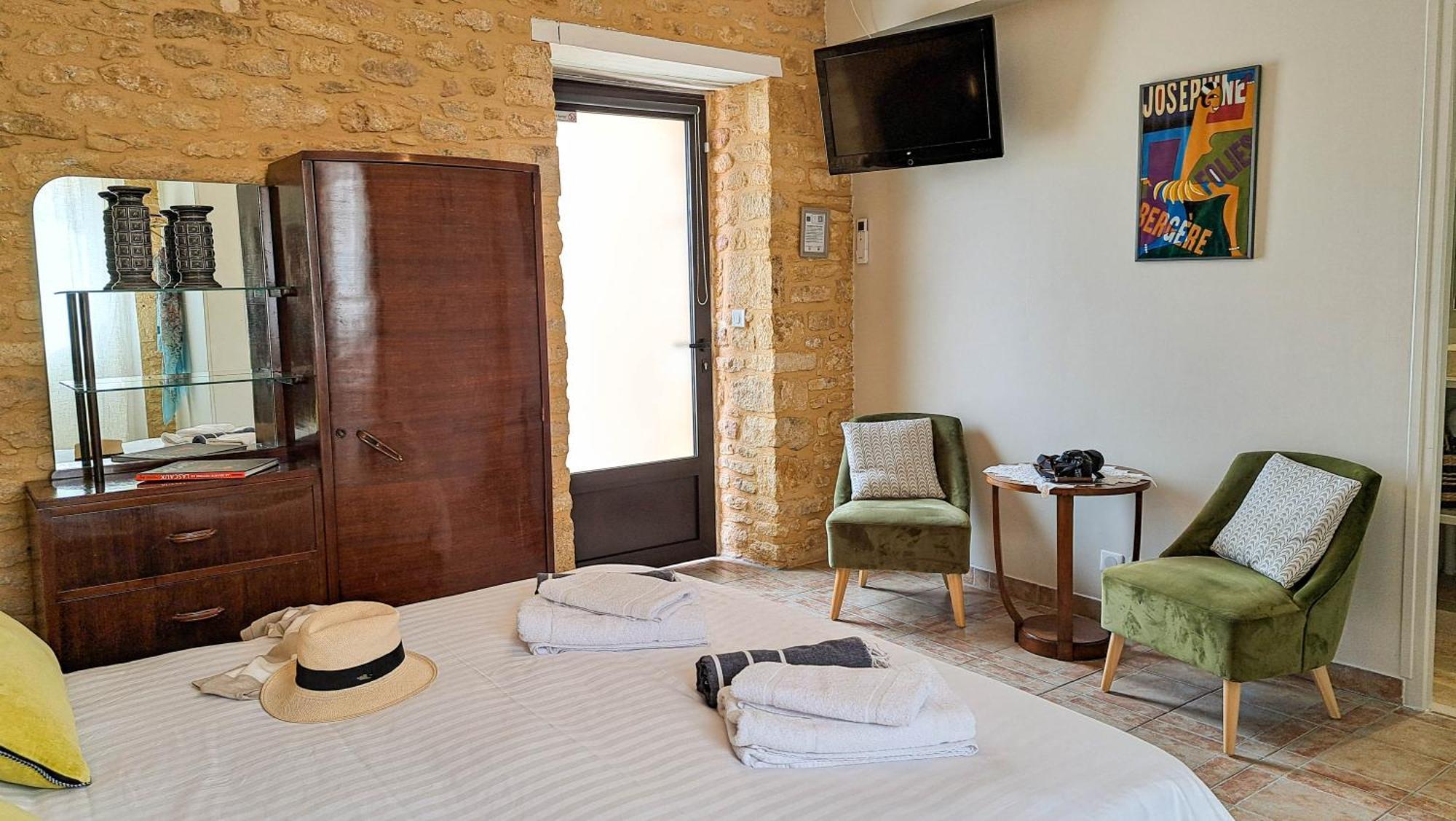 Aux Bories De Marquay, Chambres D'Hotes B&B Avec Piscine Et Spa Pres De Sarlat 외부 사진