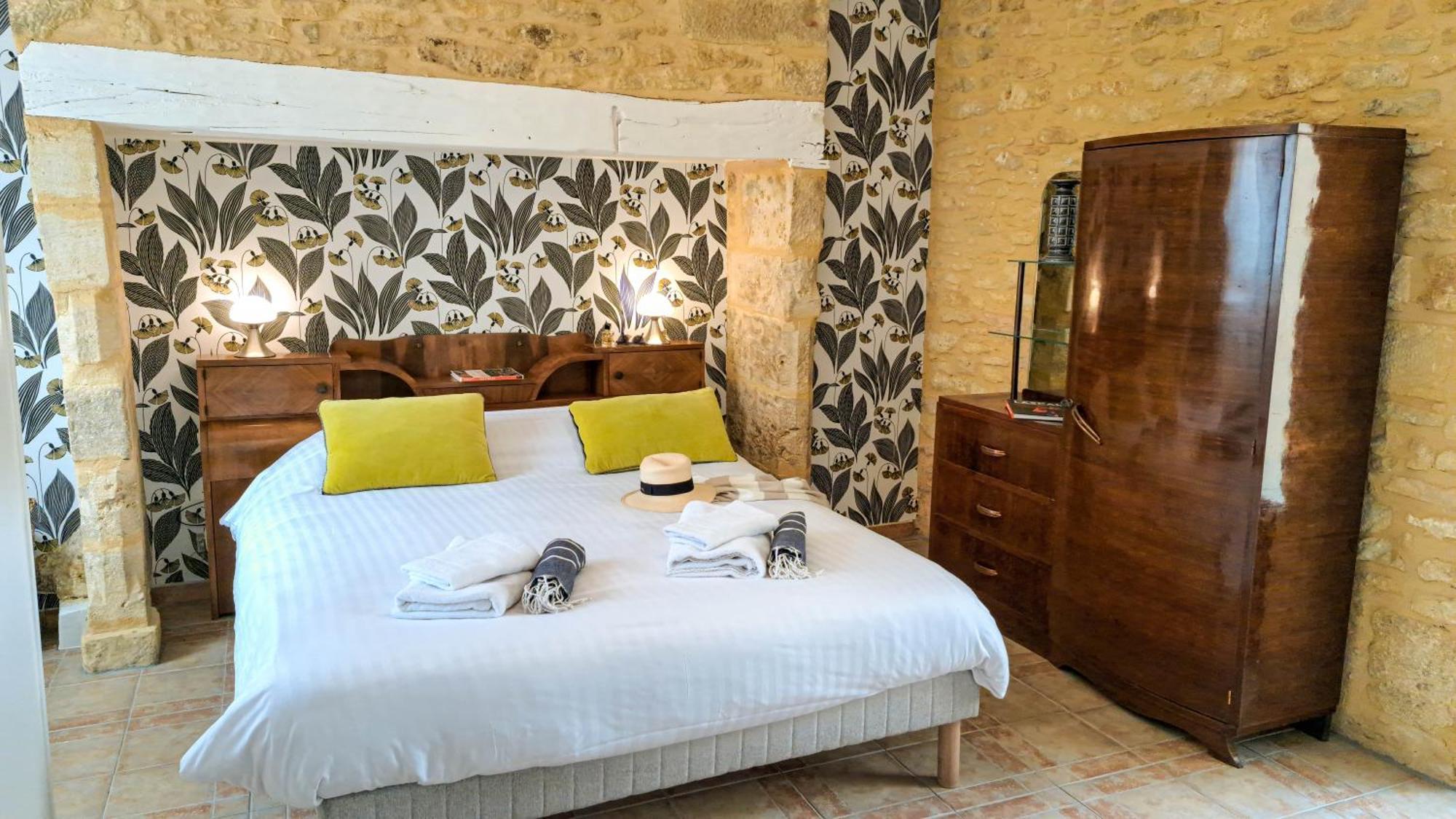 Aux Bories De Marquay, Chambres D'Hotes B&B Avec Piscine Et Spa Pres De Sarlat 외부 사진