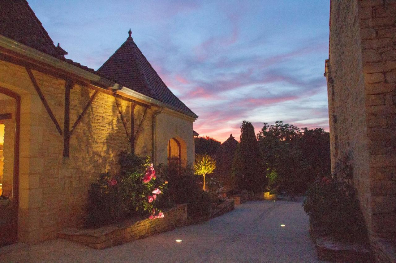 Aux Bories De Marquay, Chambres D'Hotes B&B Avec Piscine Et Spa Pres De Sarlat 외부 사진