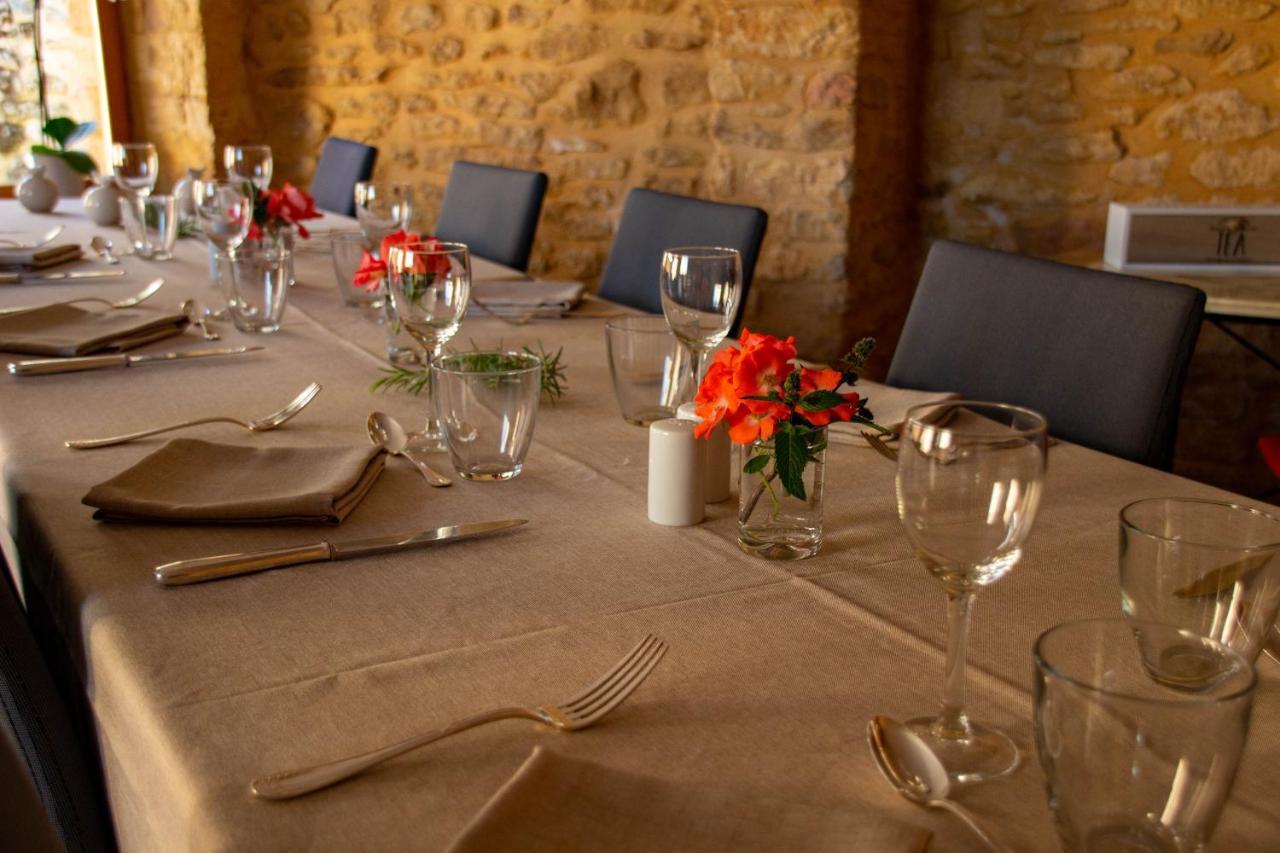 Aux Bories De Marquay, Chambres D'Hotes B&B Avec Piscine Et Spa Pres De Sarlat 외부 사진